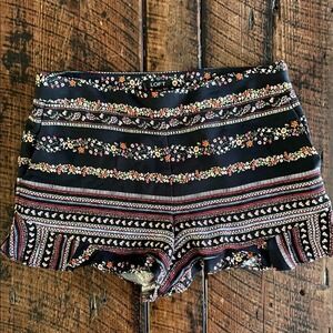 Black floral Loft shorts, Size 6